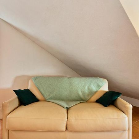 בלאנו Attic Lake View מראה חיצוני תמונה