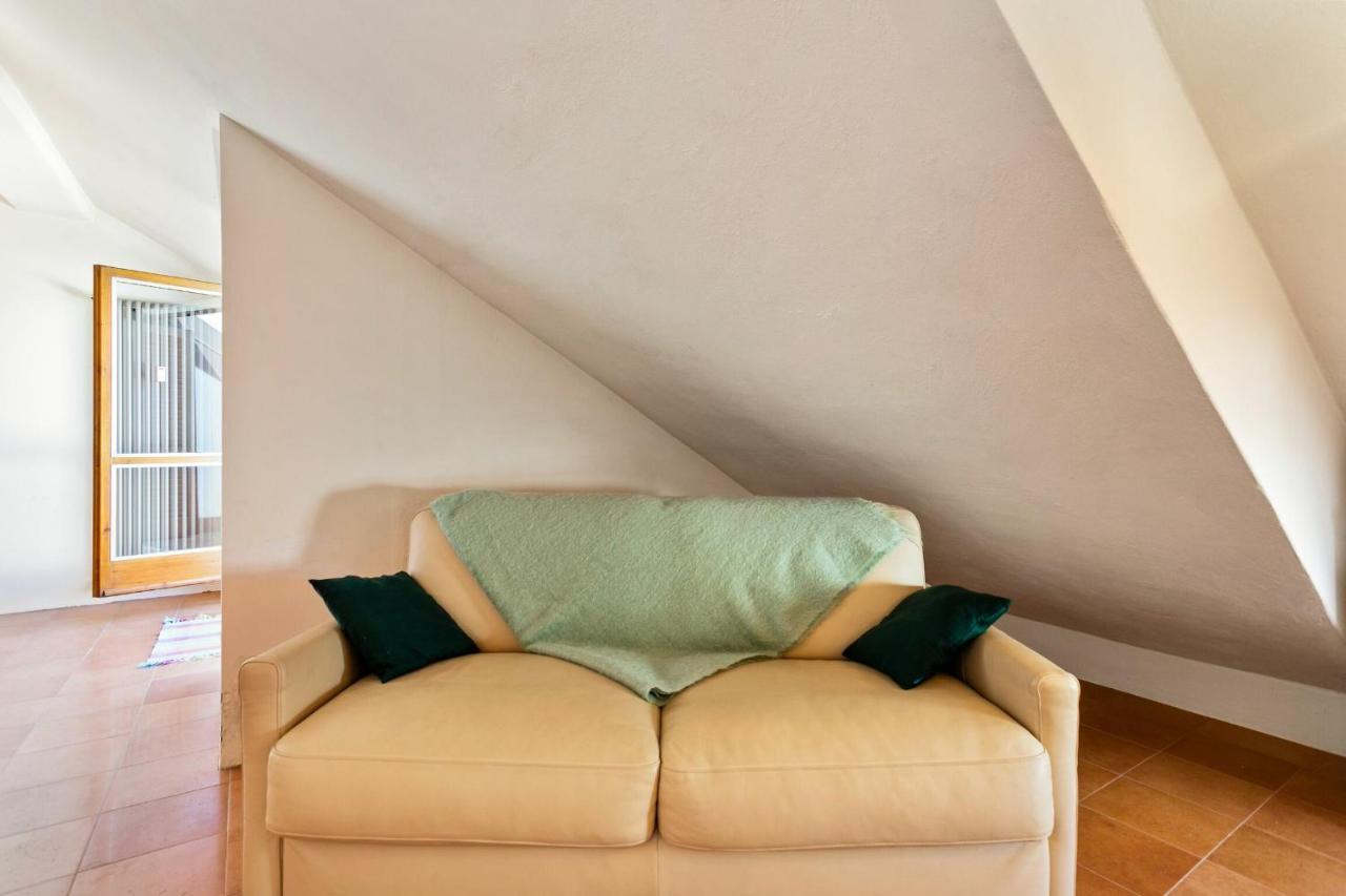 בלאנו Attic Lake View מראה חיצוני תמונה