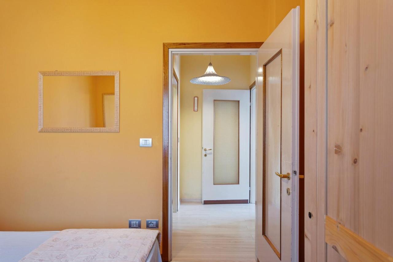 בלאנו Attic Lake View מראה חיצוני תמונה